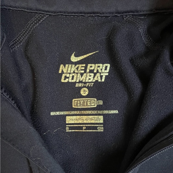 Nike Pro Therma-FIT Quarter Zip Women’s Small Long Sleeve - Picture 5 of 7